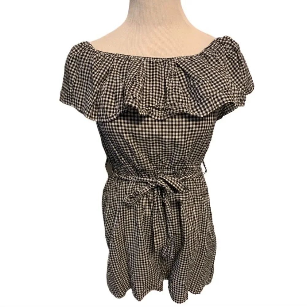Parisian B&W Off the Shoulder Romper Sz 10